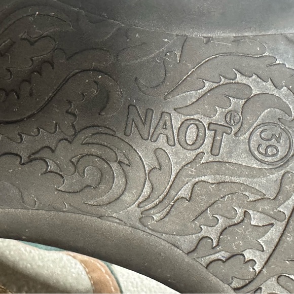 Naot Odelia Khaki Beige Combo Leather Ankle Strap SandalsSize 8 - Picture 10 of 11